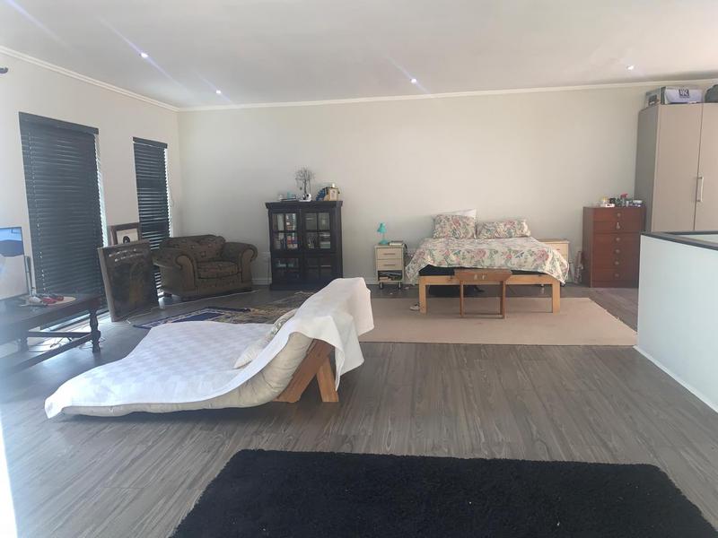 4 Bedroom Property for Sale in Athlone Western Cape